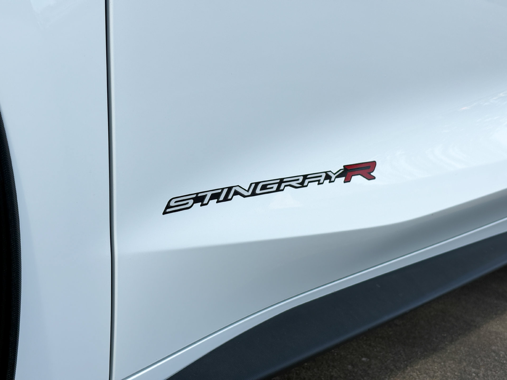 Used 2023 Chevrolet Corvette Stingray Premium Conv w/ Z51 Performance Package RWD image 7