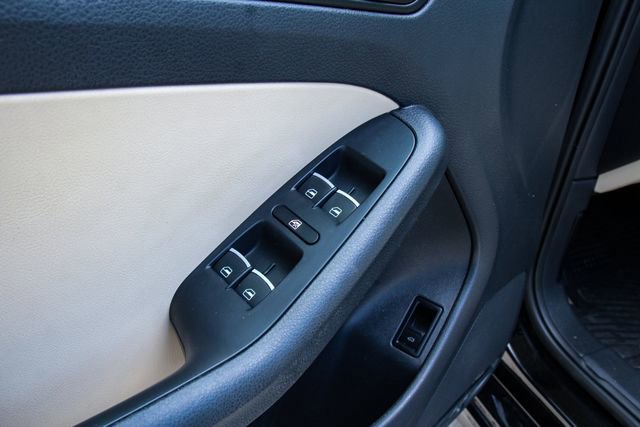 Used 2014 Volkswagen Jetta SE image 13