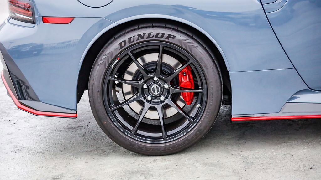 Used 2024 Nissan Z NISMO w/ Floor Mat Package RWD image 12