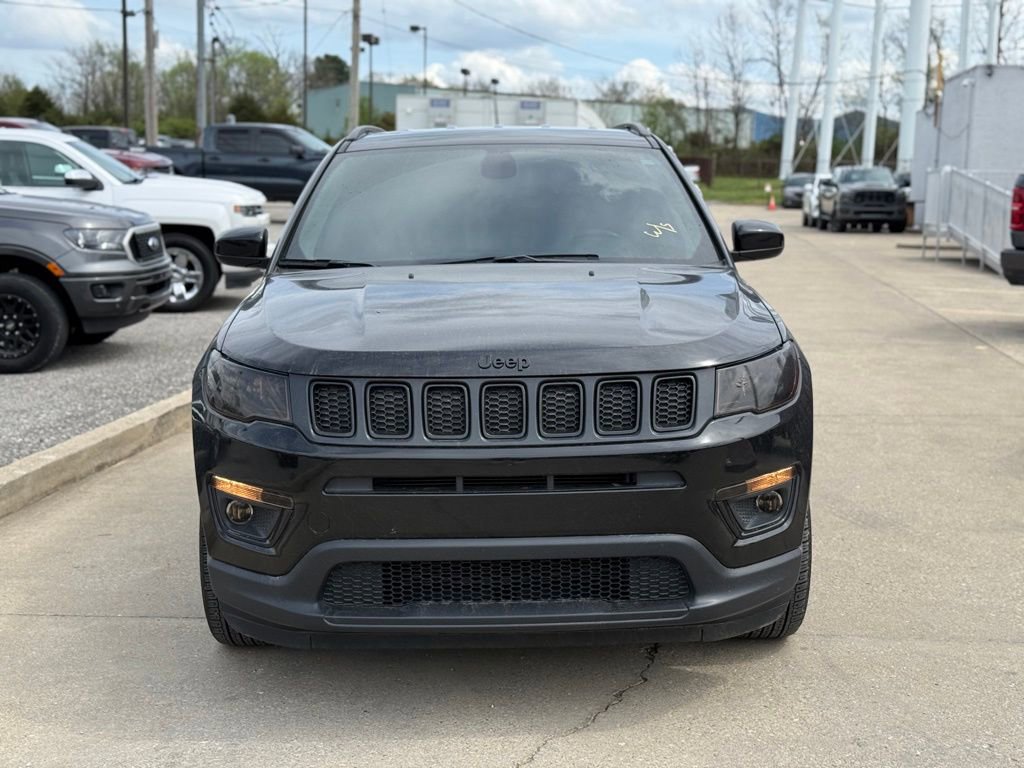 Used 2021 Jeep Compass Latitude image 3