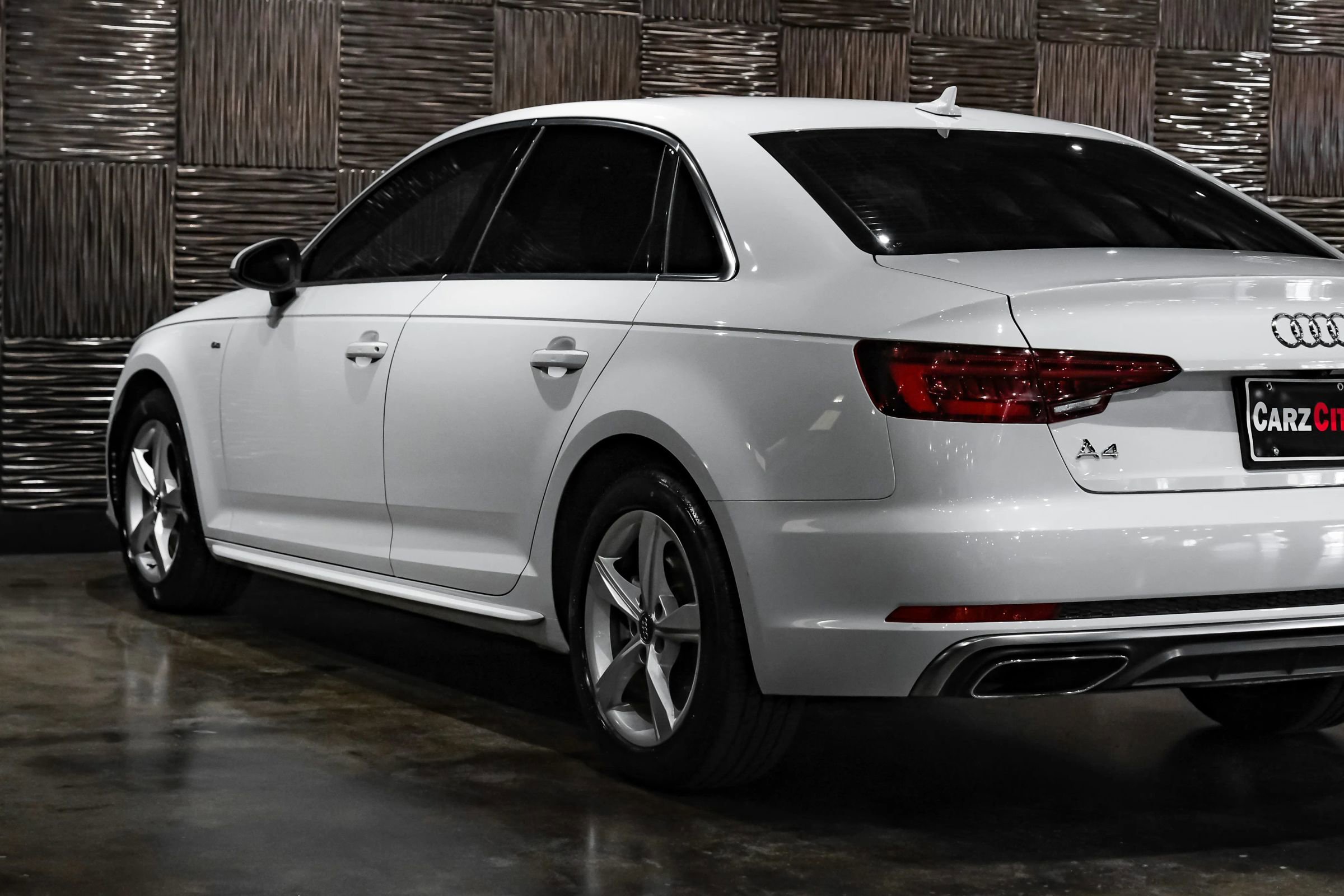 Used 2019 Audi A4 2.0T Premium w/ Convenience Package AWD/4WD image 13