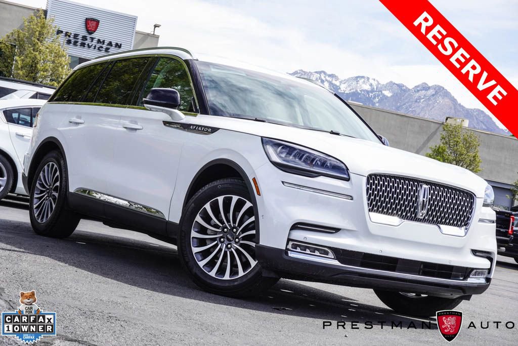 Used 2020 Lincoln Aviator Reserve w/ Elements Package Plus image 1