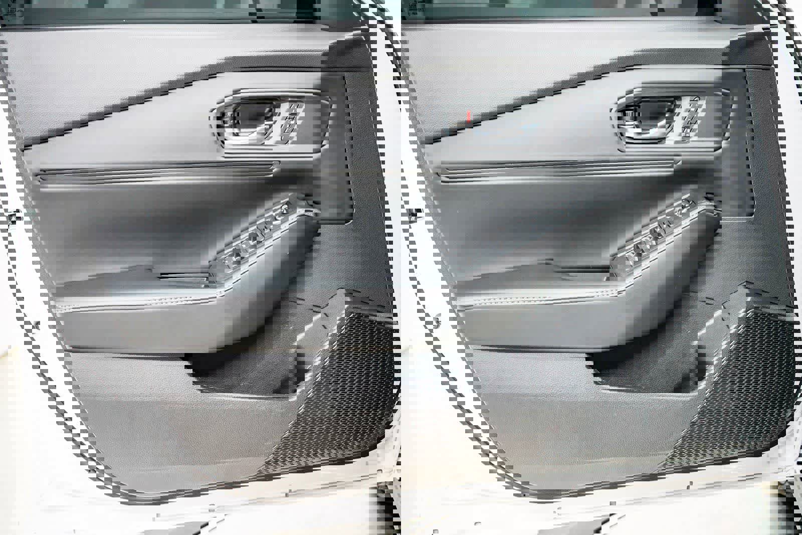 Used 2024 Honda Accord Sport image 19