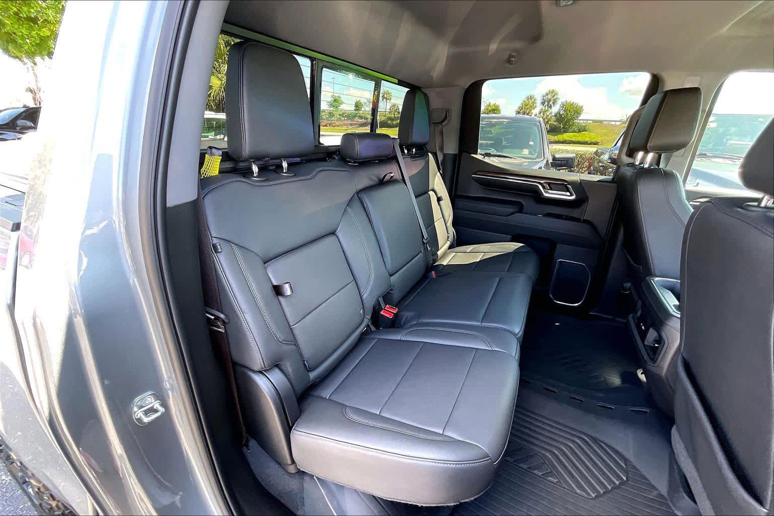 Certified 2023 Chevrolet Silverado 1500 LT Trail Boss w/ LT Trail Boss Premium Package AWD/4WD image 26