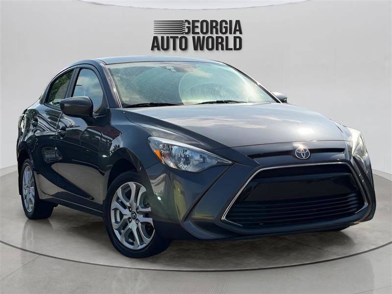 Used 2017 Toyota Yaris iA FWD image 4
