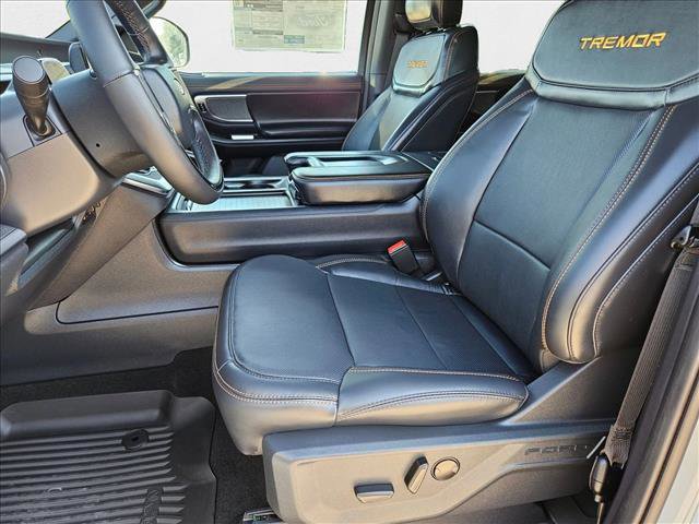 New 2025 Ford Expedition Tremor image 4