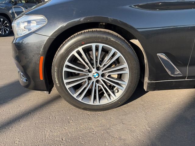 Used 2018 BMW 530i RWD image 18