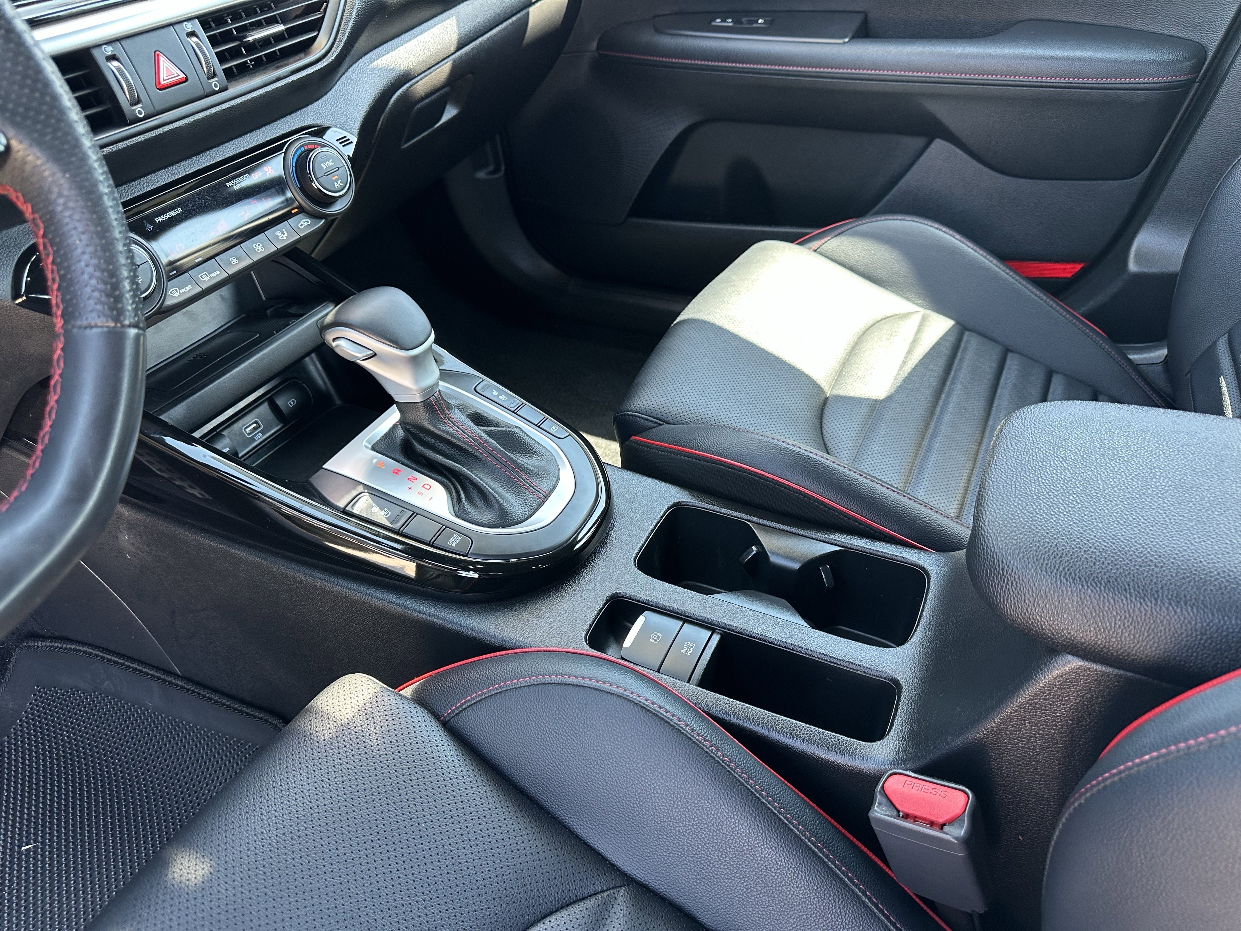 Certified 2023 Kia Forte GT w/ GT2 Package image 23