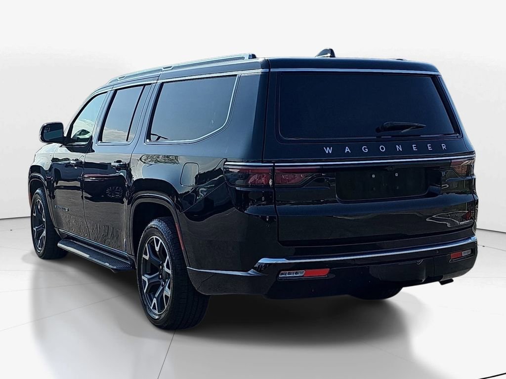 Used 2023 Jeep Wagoneer L Series III image 7