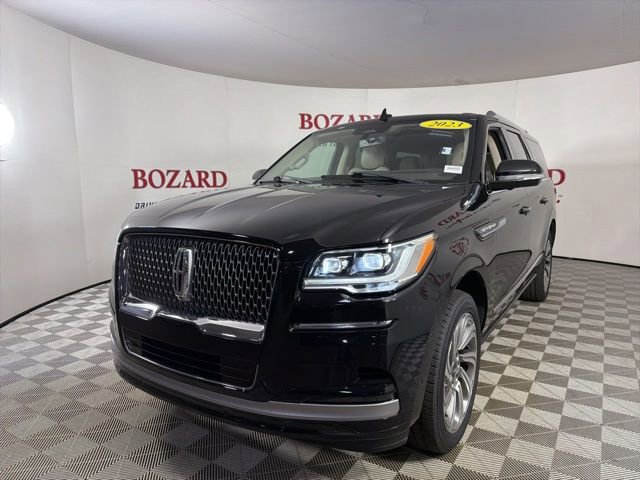 Certified 2023 Lincoln Navigator L Reserve RWD image 4