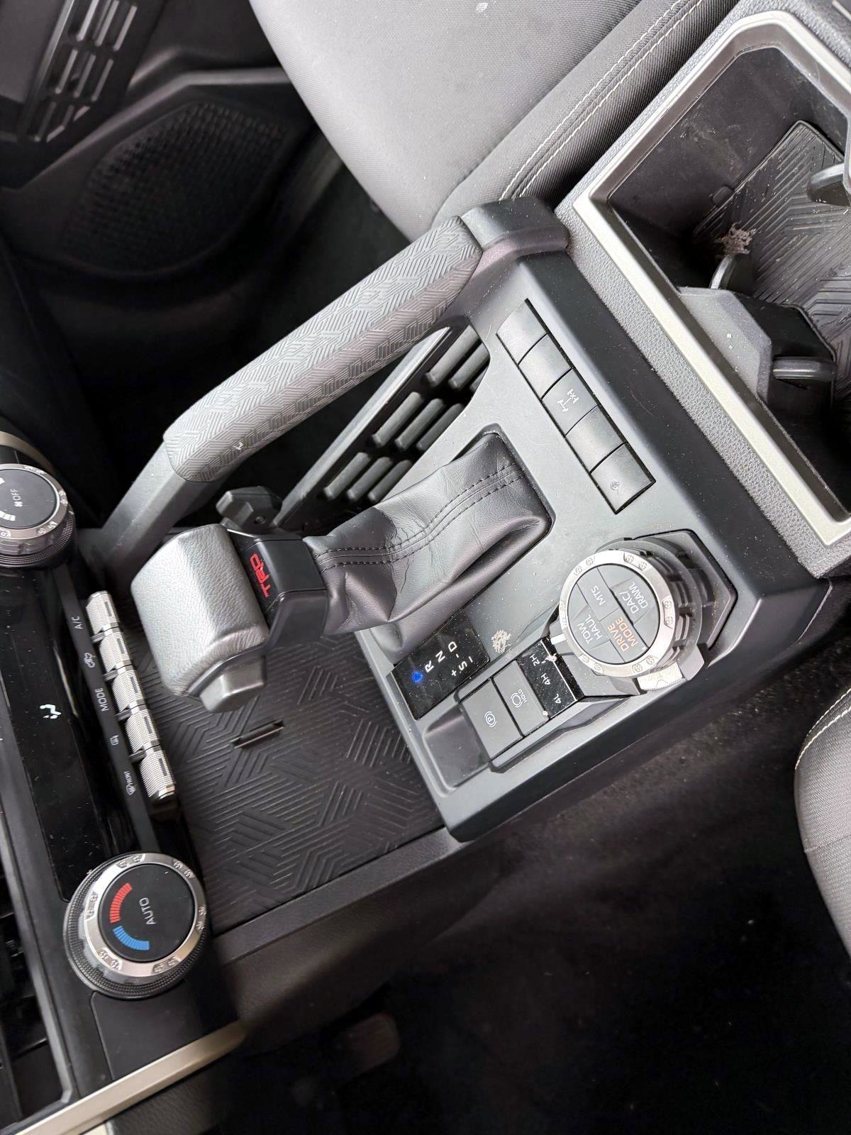 Used 2024 Toyota Tacoma TRD Off-Road AWD/4WD image 19
