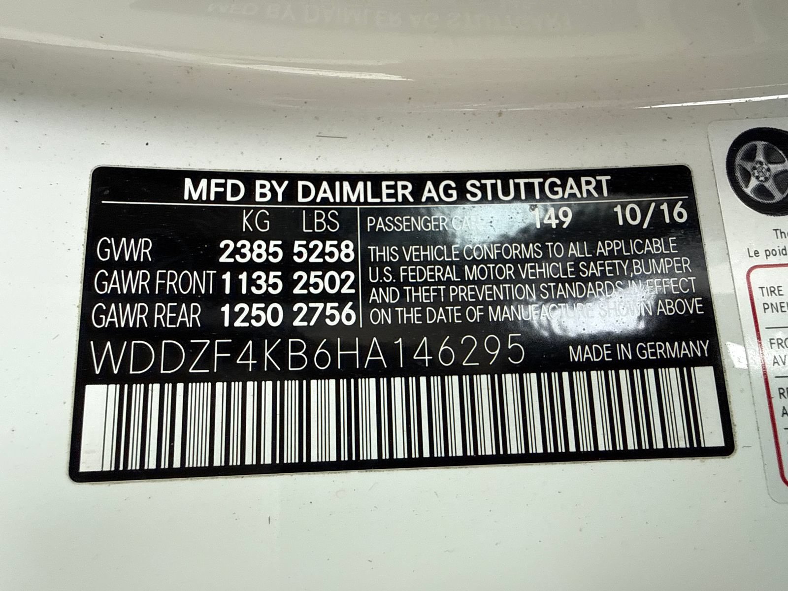 Used 2017 Mercedes-Benz E 300 4MATIC image 52