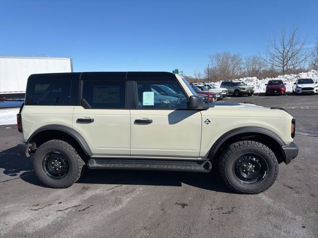 New 2026 Ford Bronco Outer Banks image 2