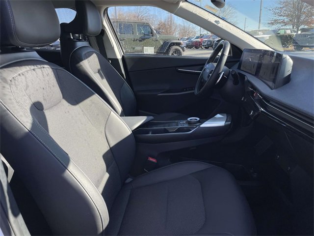 Used 2024 Kia EV6 Light image 19