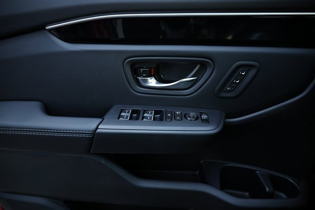 New 2025 Honda Pilot Touring image 21