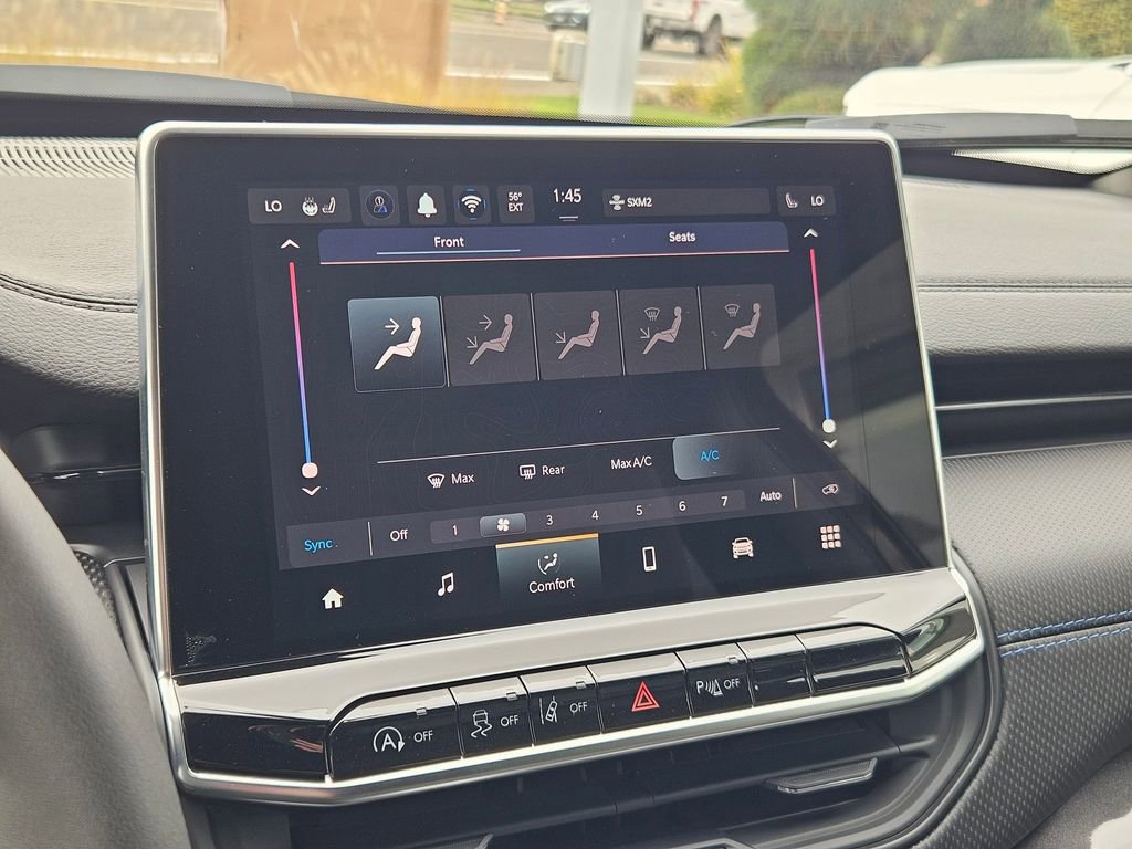 New 2026 Jeep Compass Limited image 25