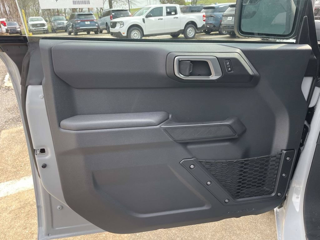 New 2026 Ford Bronco 4-Door AWD/4WD image 15