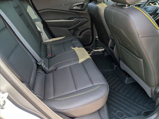 Used 2024 Chevrolet Trax ACTIV w/ Sunroof Package FWD image 19