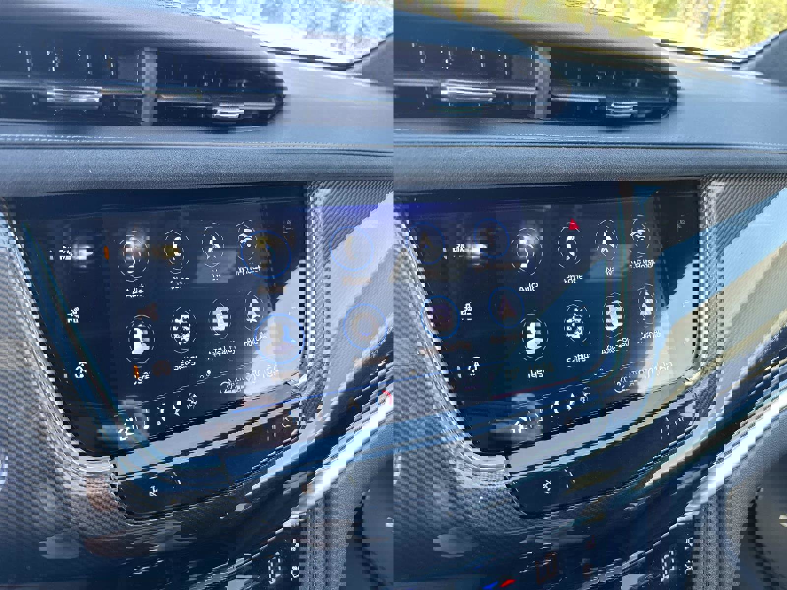 New 2025 Cadillac XT6 Premium Luxury w/ Platinum Package image 29