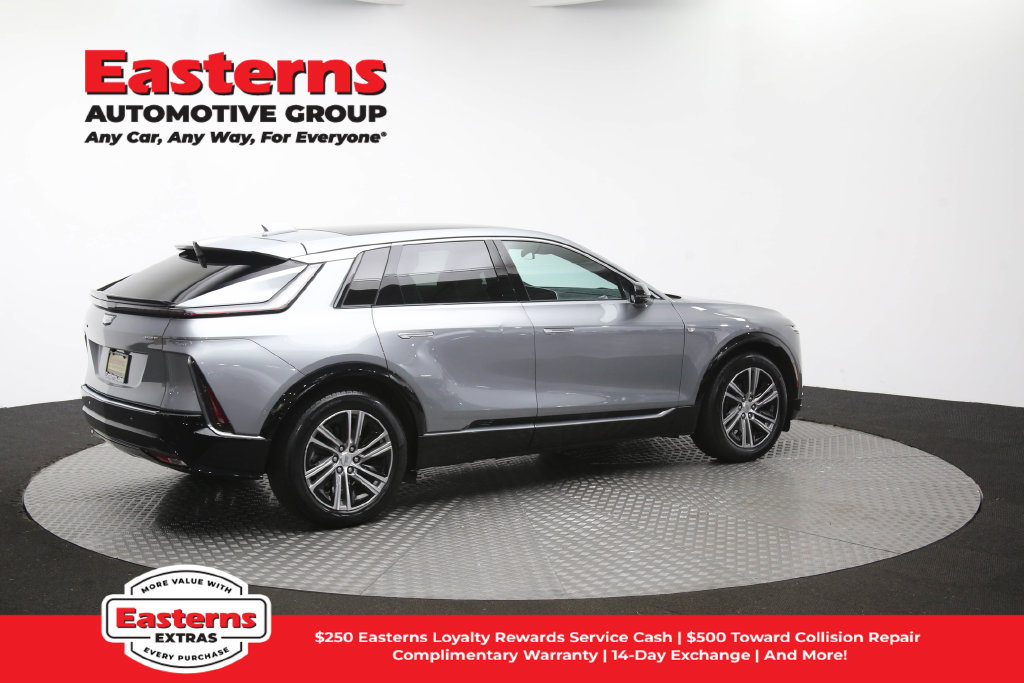 Used 2024 Cadillac Lyriq Luxury RWD image 47