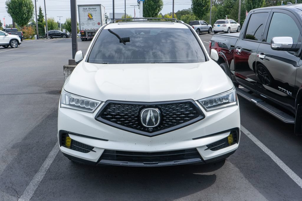 Used 2017 Acura MDX SH-AWD image 2