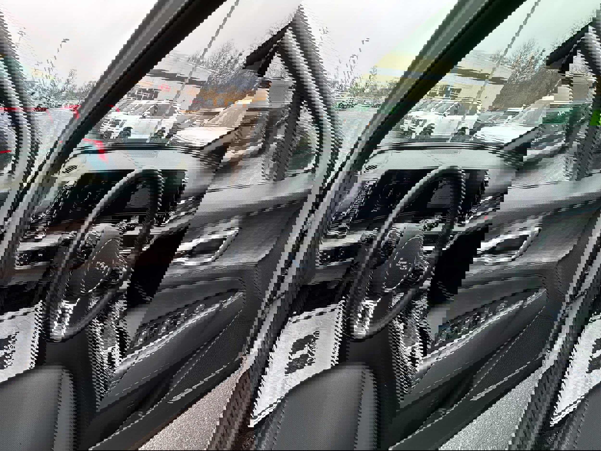 Used 2024 Kia Sportage X-Line w/ X-Line Premium Package image 27