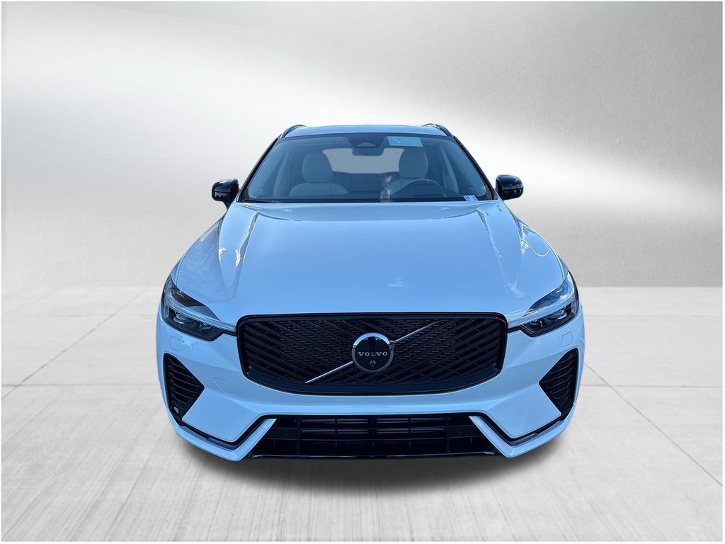 New 2026 Volvo XC60 T8 Ultra w/ Protection Package Premier AWD/4WD image 2