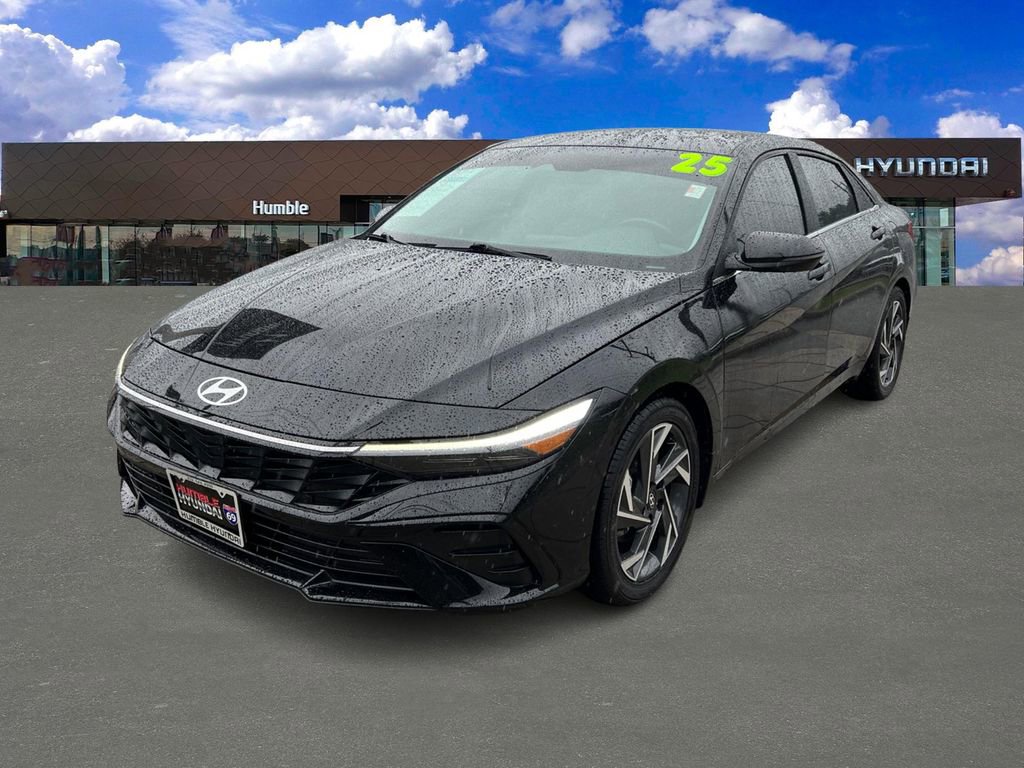 Used 2025 Hyundai Elantra Limited