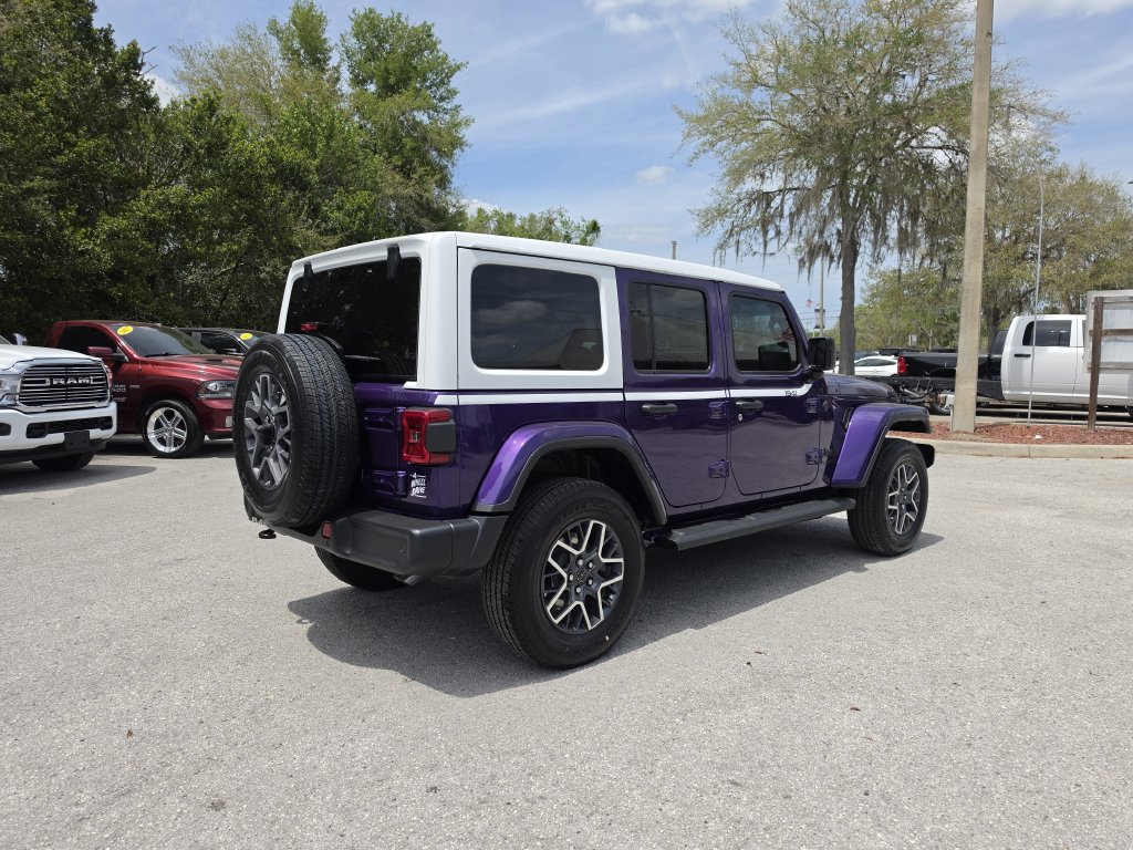 New 2026 Jeep Wrangler Unlimited Sahara w/ Whitecap Package AWD/4WD image 4