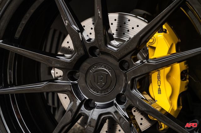 Used 2016 Porsche Cayman RWD image 3