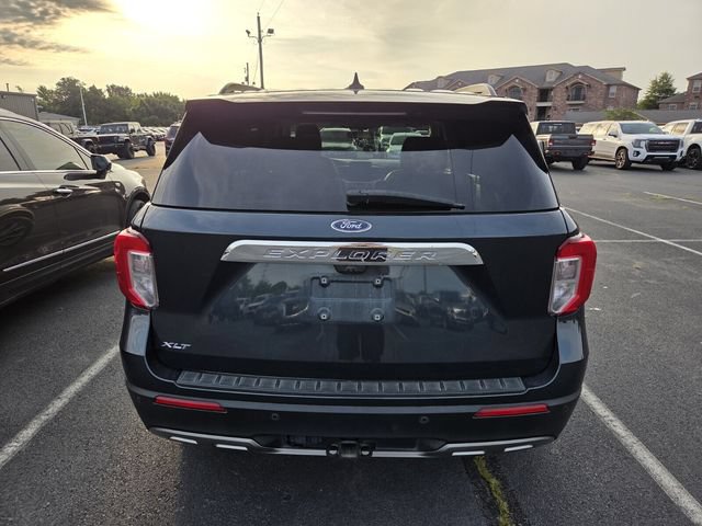 Used 2022 Ford Explorer XLT w/ Equipment Group 202A RWD image 6