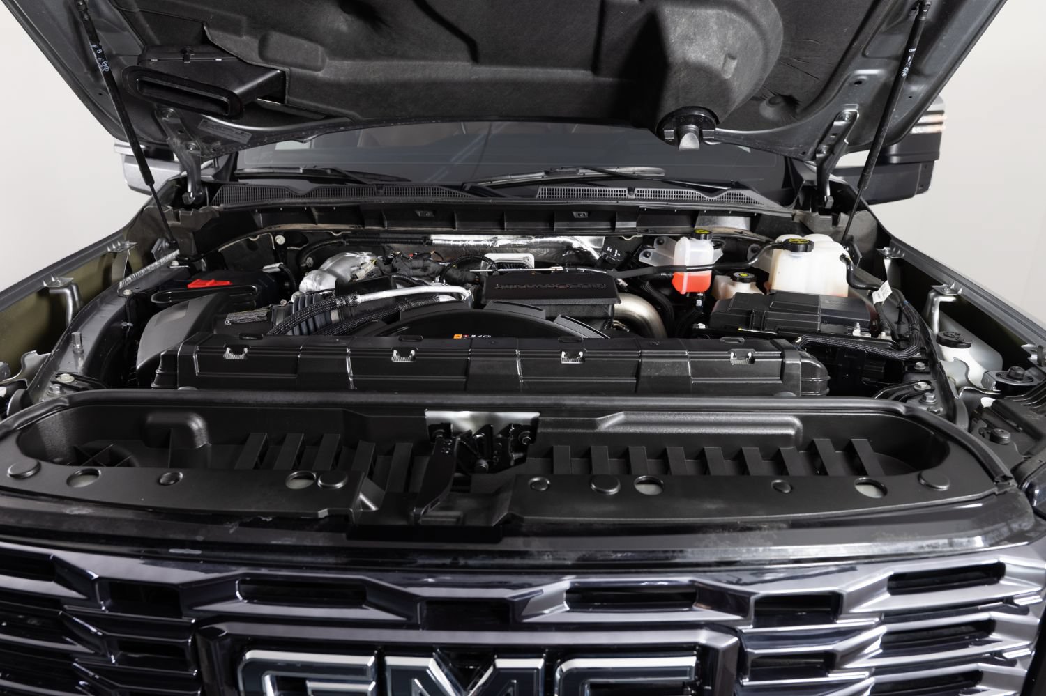 Used 2025 GMC Sierra 3500 Denali Ultimate AWD/4WD image 49