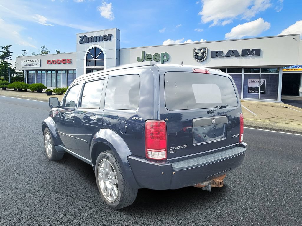 Used 2011 Dodge Nitro Heat AWD/4WD image 3