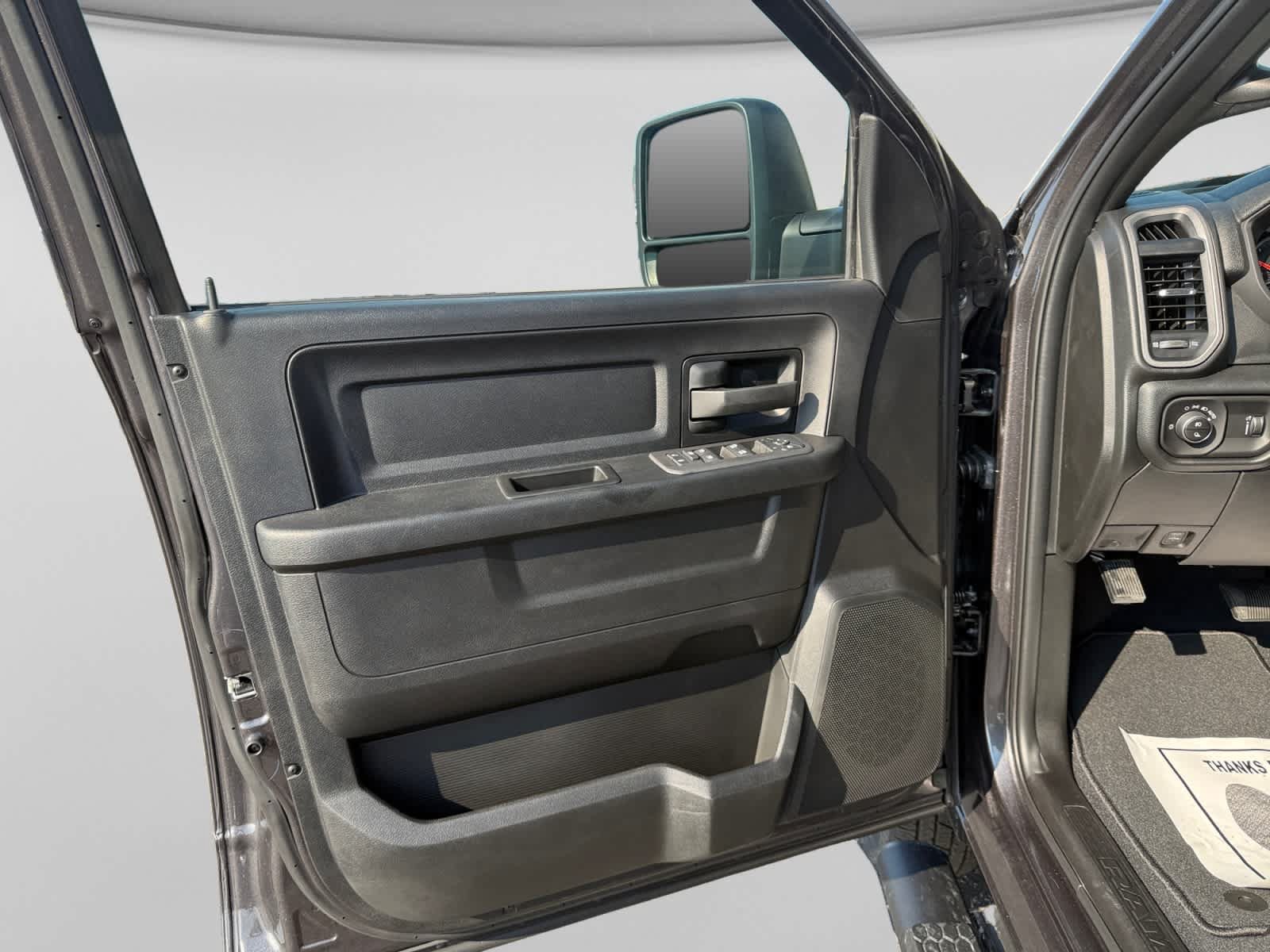 New 2027 RAM 3500 Tradesman AWD/4WD image 10