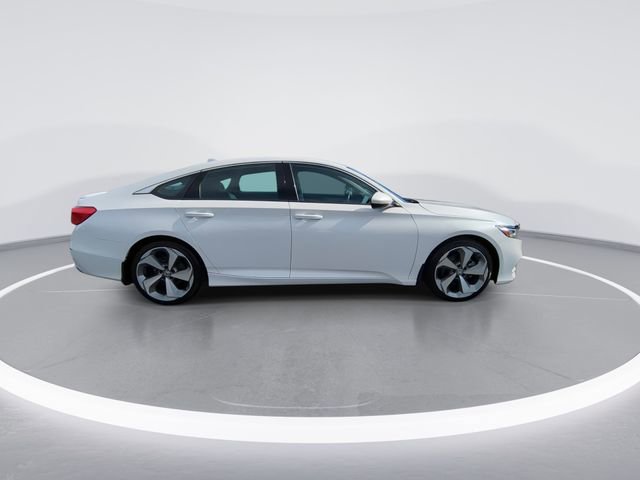 Used 2018 Honda Accord Sport image 9