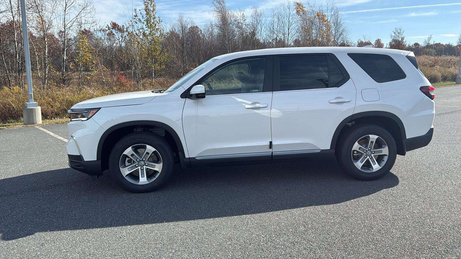 New 2025 Honda Pilot EX-L image 14