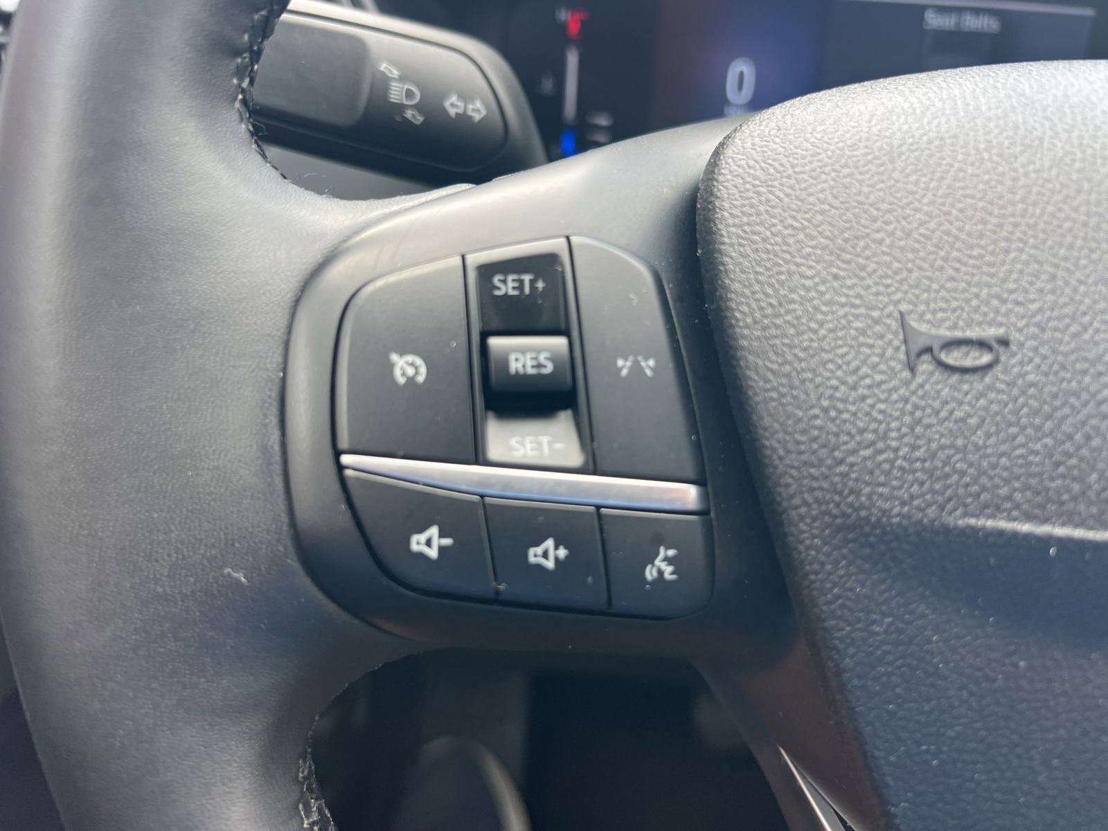 Used 2024 Ford Escape Active image 34