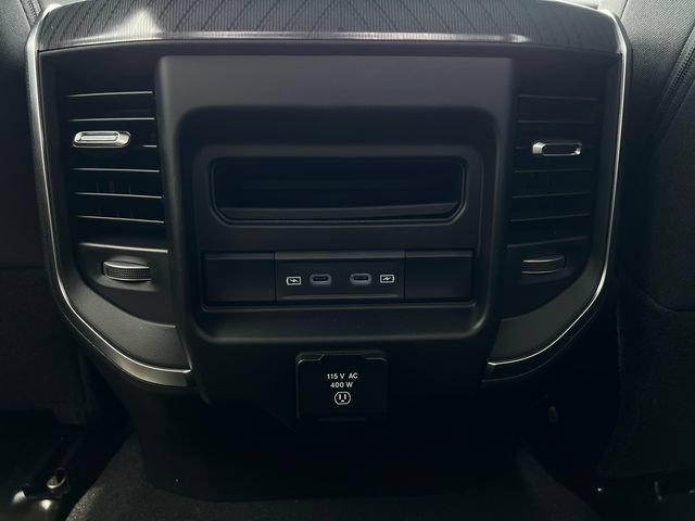 New 2026 RAM 2500 Big Horn AWD/4WD image 32