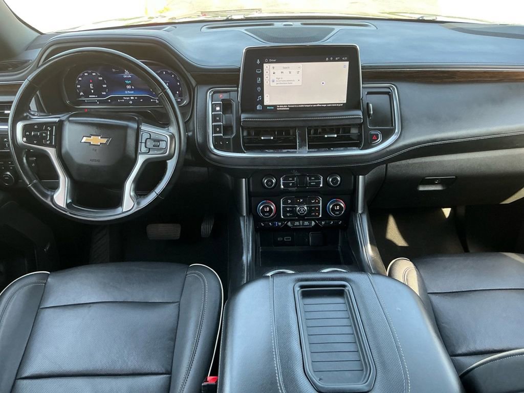 Used 2023 Chevrolet Suburban Premier AWD/4WD image 17
