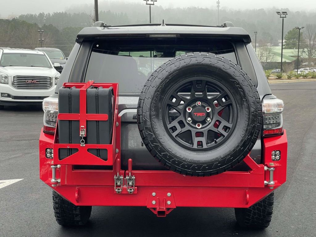 Used 2022 Toyota 4Runner SR5 Premium w/ Moonroof Package image 4