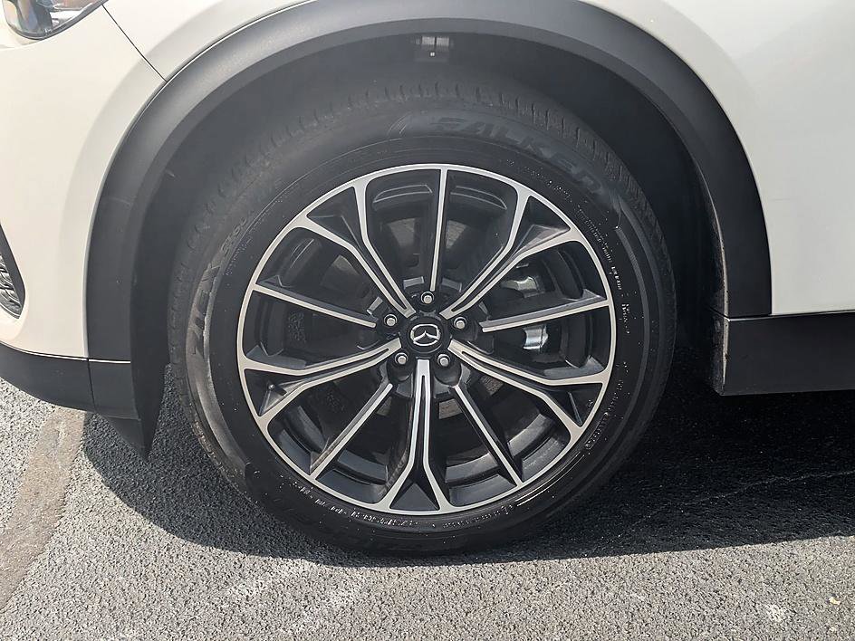 Certified 2025 MAZDA CX-70 Plug-In Hybrid w/ Premium Plus AWD/4WD image 10