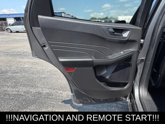 Used 2023 Ford Escape ST-Line w/ Tech Pack #1 FWD image 19