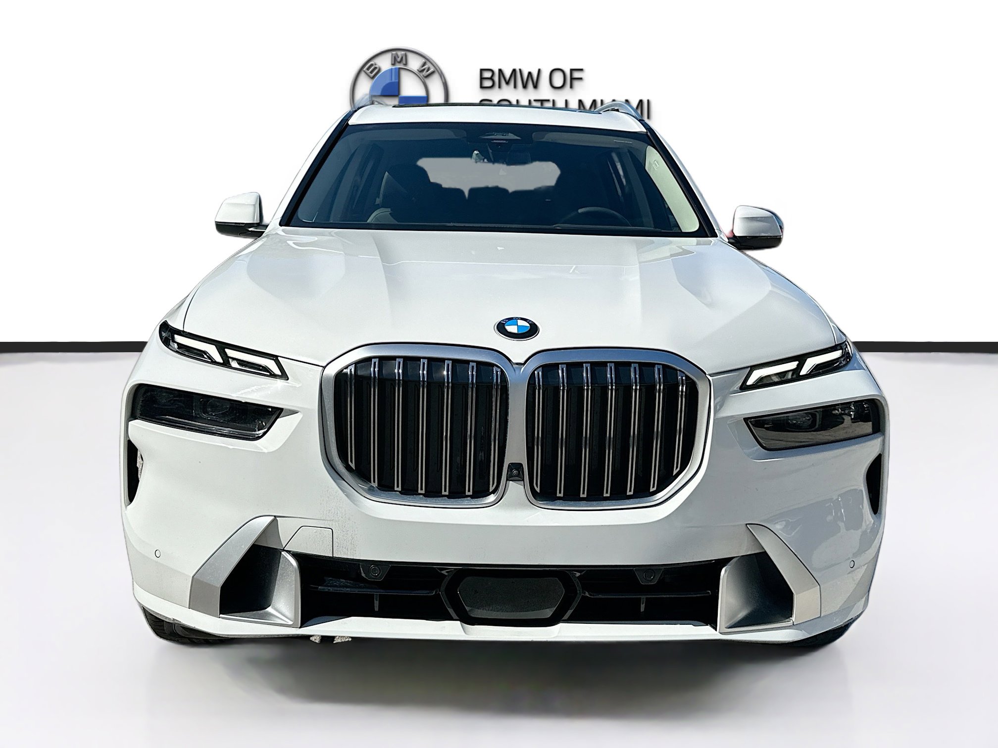 Certified 2024 BMW X7 xDrive40i w/ Parking Assistance Package image 2