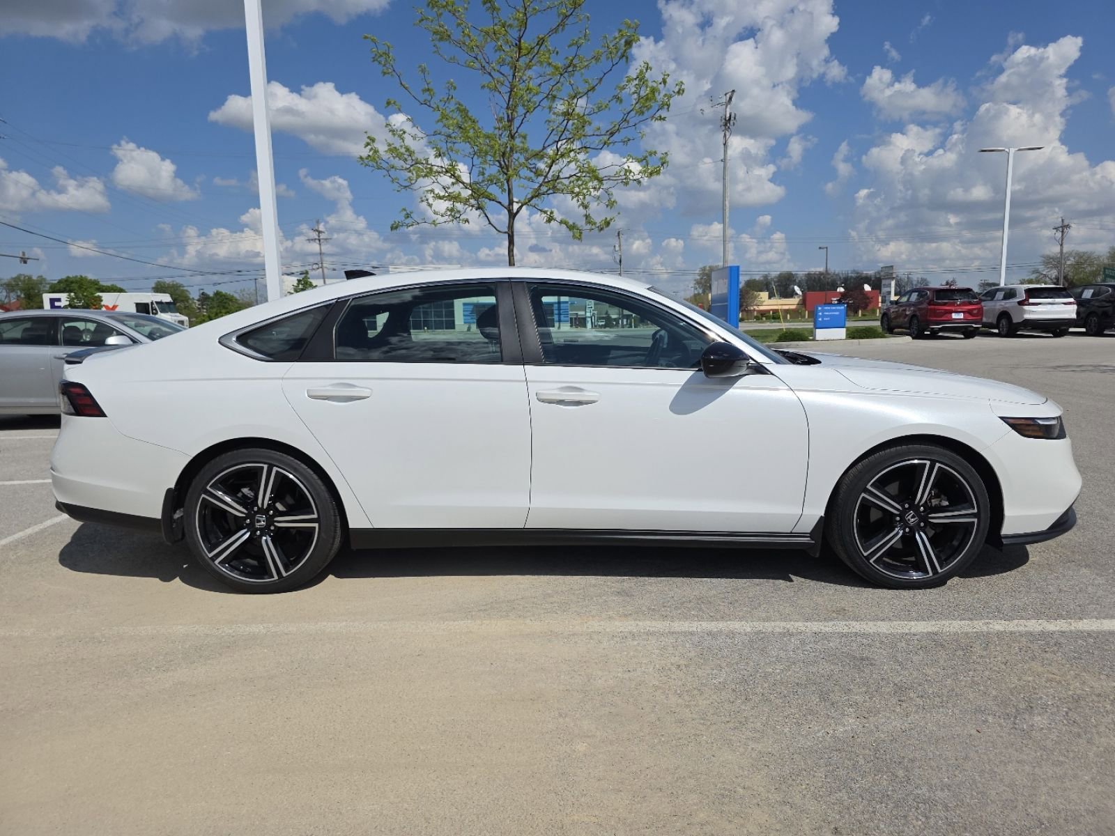 Certified 2023 Honda Accord Sport image 9