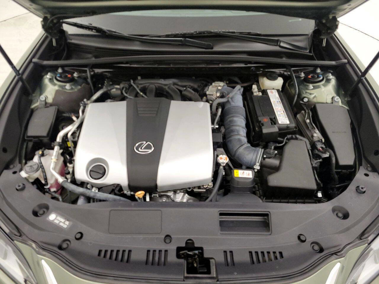 Used 2019 Lexus ES 350 w/ Premium Package image 3