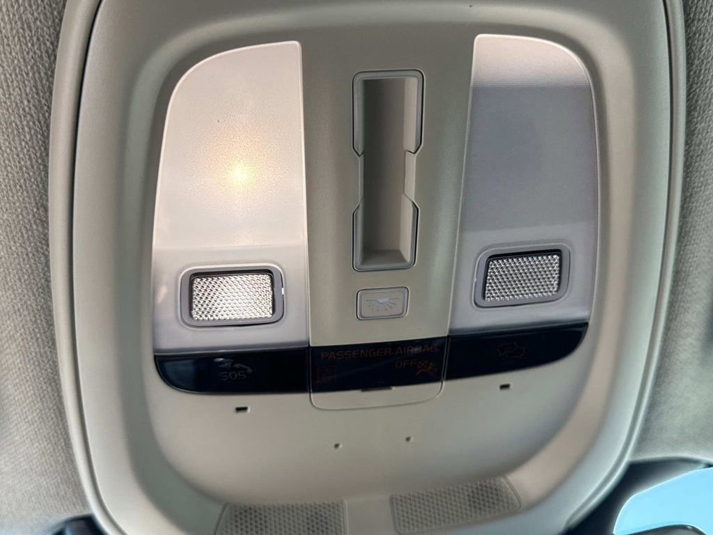 Used 2026 Volvo XC40 B5 Plus w/ Protection Package Premier image 25