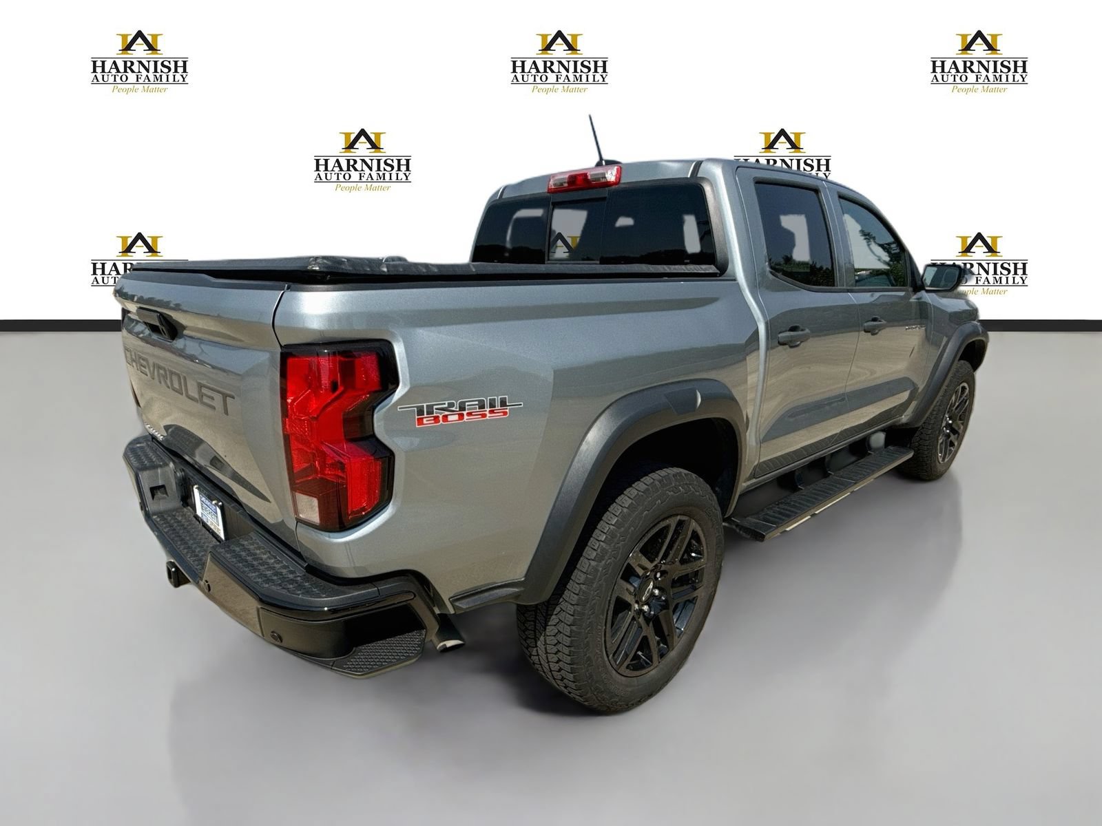 Used 2023 Chevrolet Colorado Trail Boss w/ Advanced Trailering Package AWD/4WD image 6