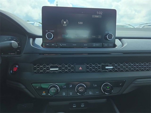 New 2025 Honda Accord SE image 10
