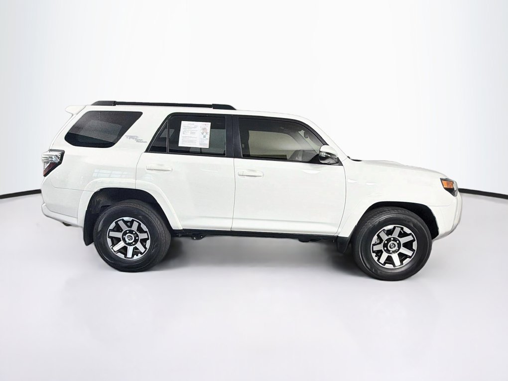 Used 2023 Toyota 4Runner TRD Off-Road Premium w/ Moonroof Package AWD/4WD image 10