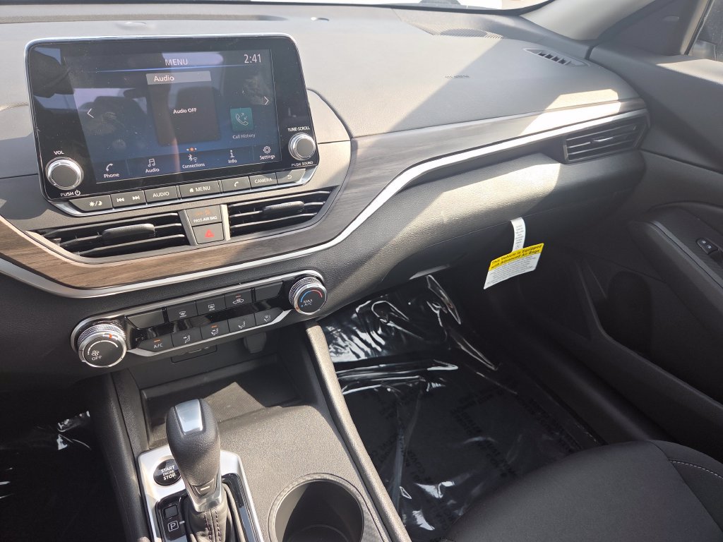 New 2026 Nissan Altima 2.5 SV FWD image 29